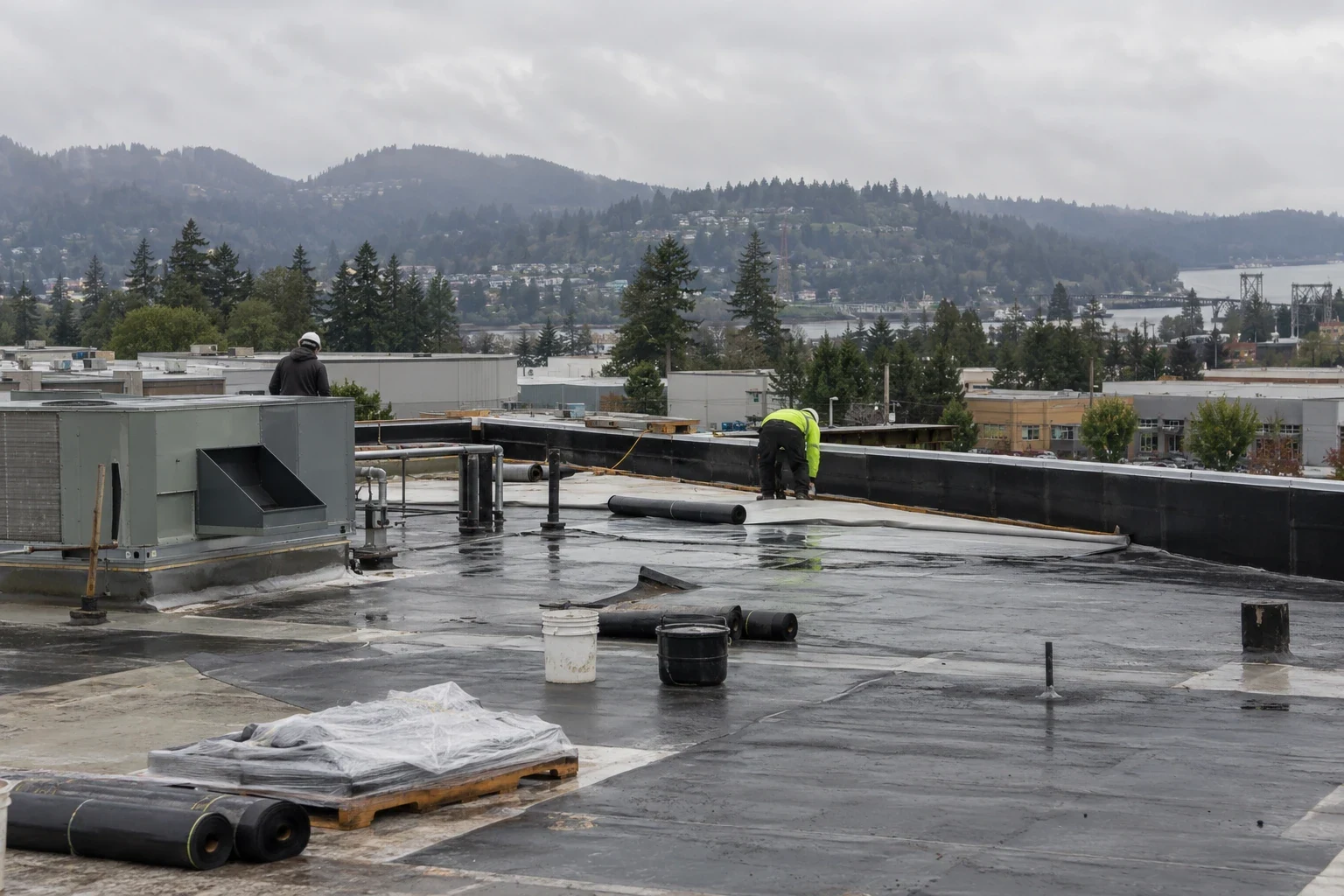 Commercial Roofing for General Contractors in Kent, WA