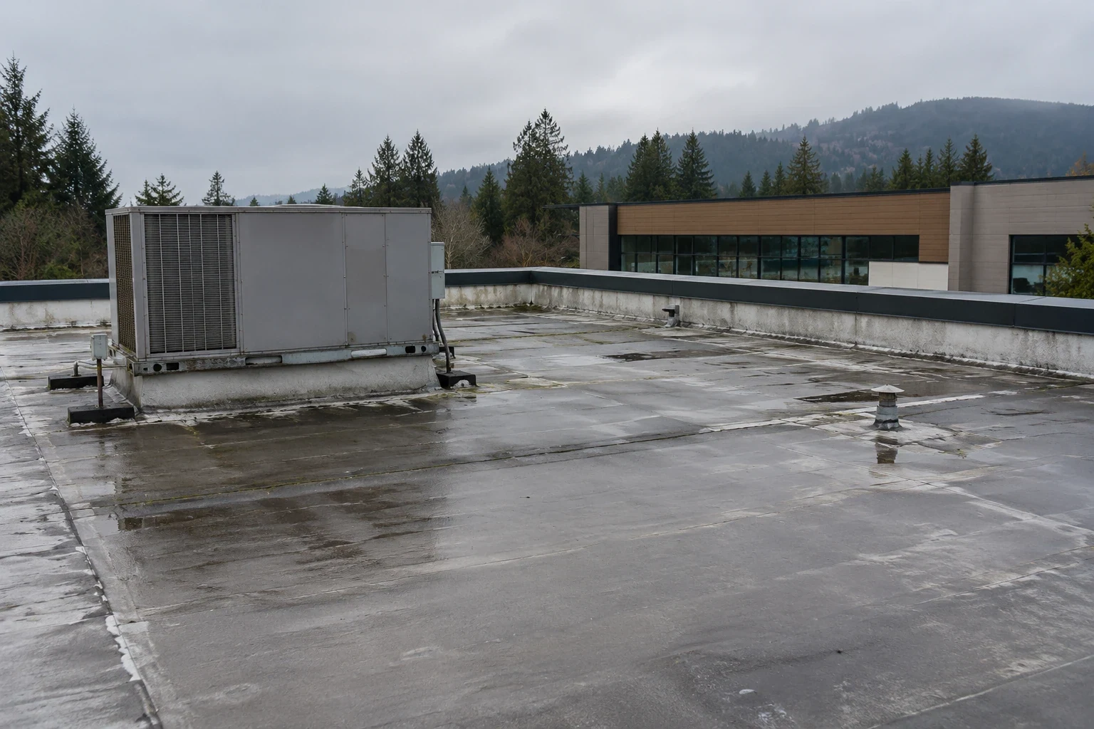 Fitness Center Roofing in Kent, WA