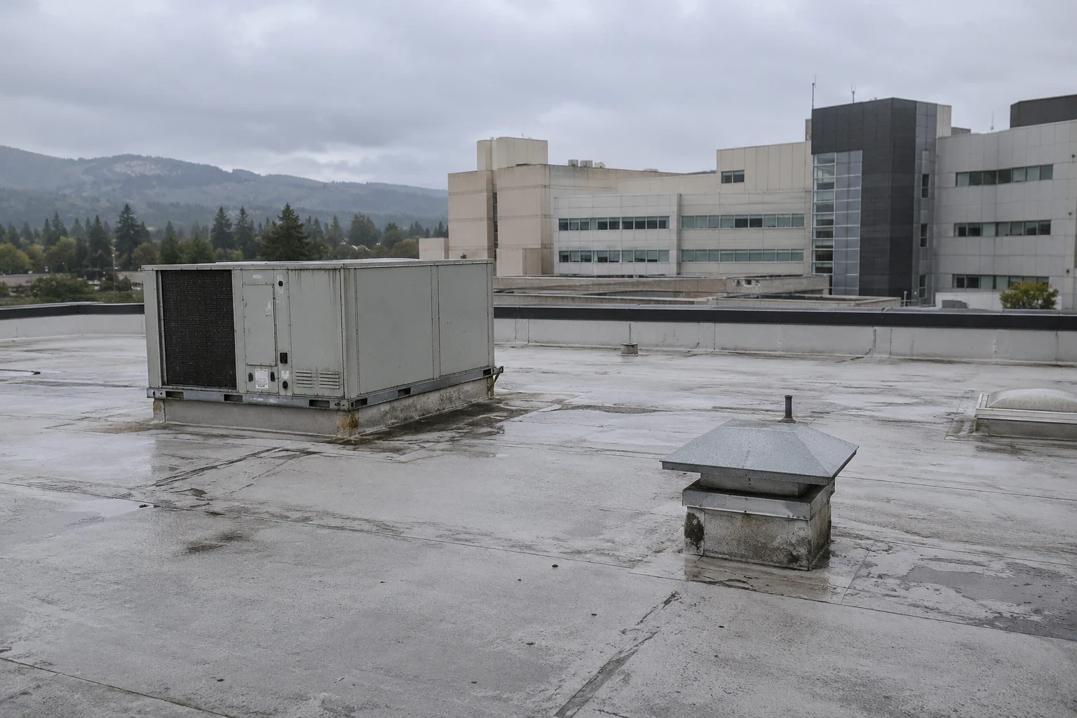 Hospital Roofing in Kent, WA
