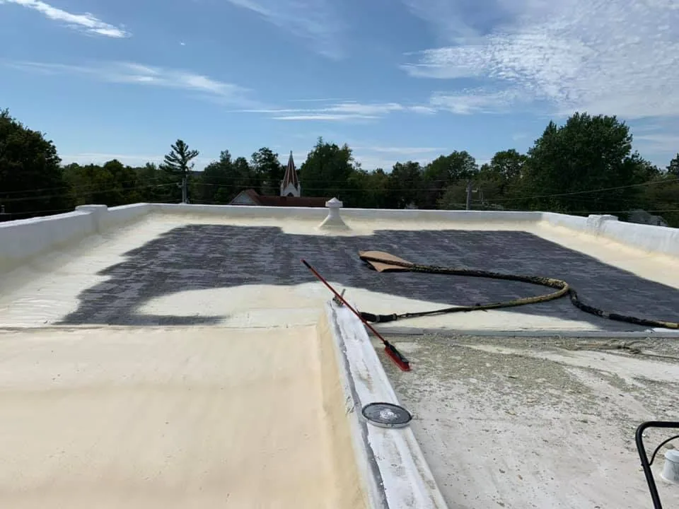 Spray Polyurethane Foam Roofing in Kent, WA Spray Polyurethane Foam Roofing in Kent, WA